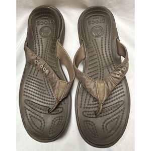 Crocs Flip Flops Thongs Logo Brown Mens Sandals Size US 9 Rubber/ Textile